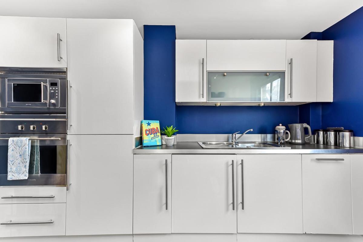 Appartamento Bright And Spacious 2 Bed In *