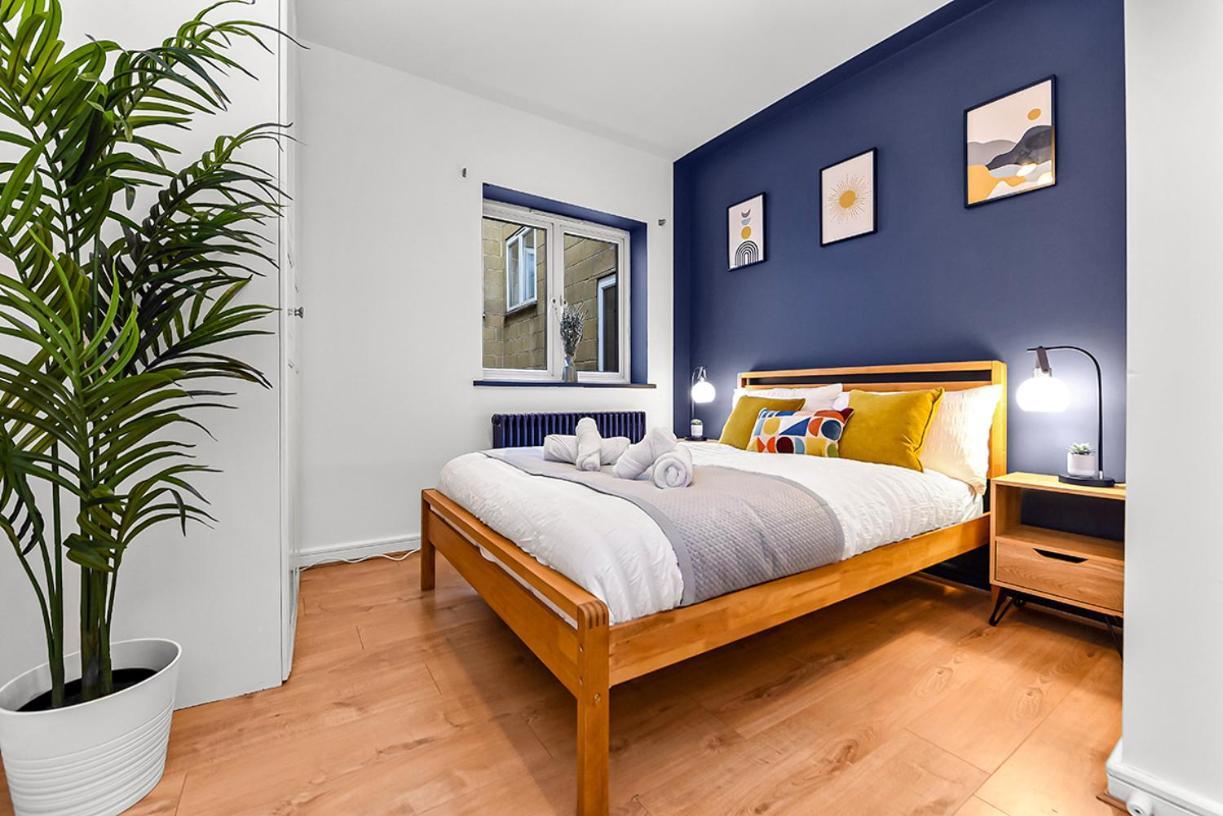 Bright And Spacious 2 Bed In Londra