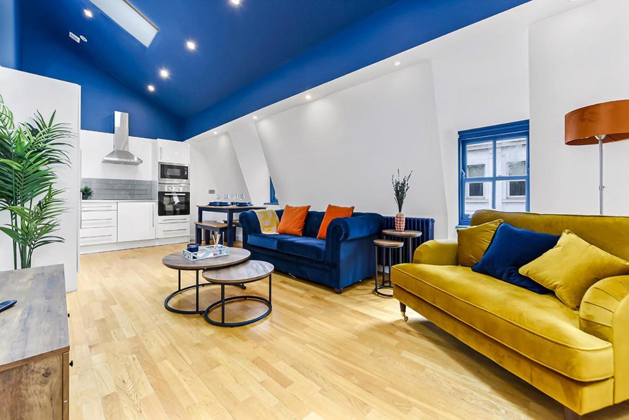 Bright And Spacious 2 Bed In * Londra